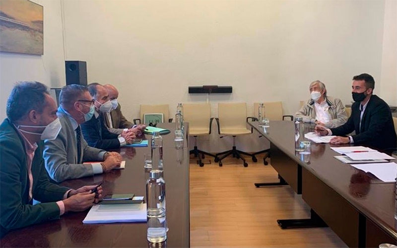 El Escorial | El alcalde, Cristian Martín, se reúne con representantes de RENFE