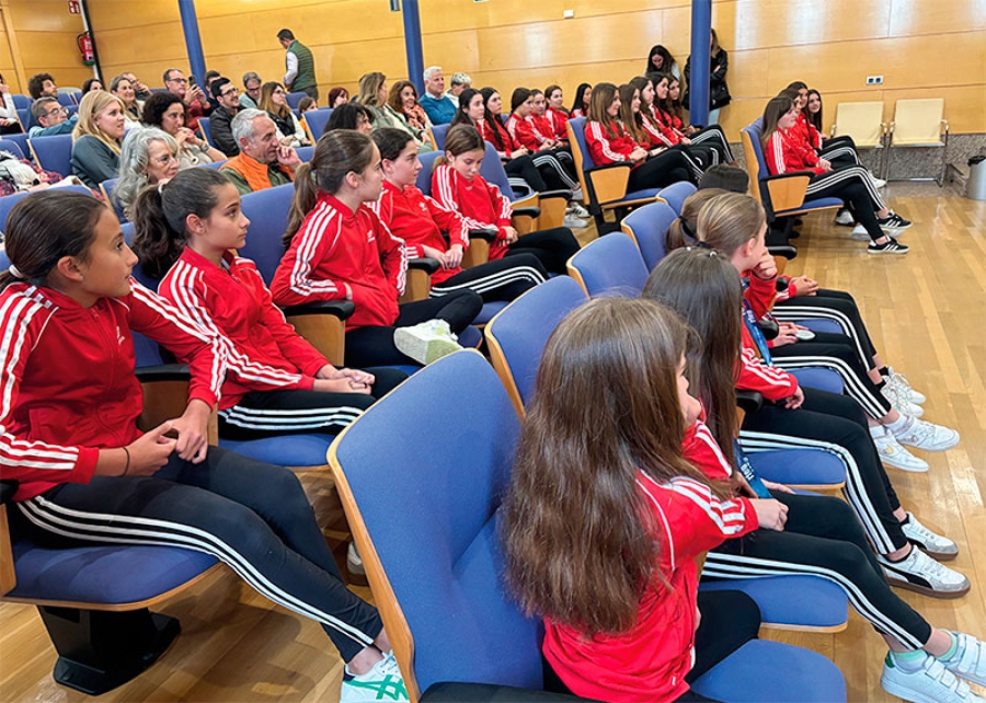 Torrelodones | El Ayuntamiento rinde homenaje al Club de Gimnasia rítmica