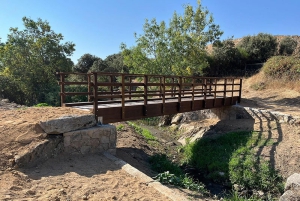 Cenicientos | Instalación de pasarelas en el puente romano de Cenicientos para promover el turismo en este entorno de gran belleza