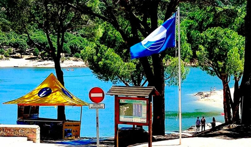 San Martín de Valdeiglesias | La Bandera Azul ondeará en la playa Virgen de la Nueva por séptimo año consecutivo