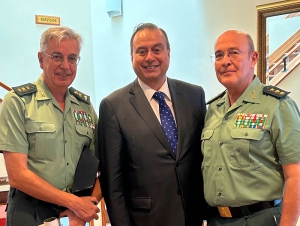 Javier Algarra, premiado por los retirados de la Guardia Civil en San Lorenzo de El Escorial