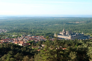 San Lorenzo de El Escorial | San Lorenzo de El Escorial promocionó en FITUR 10 rutas y actividades para conocer su gran patrimonio natural