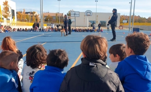 Villanueva de la Cañada | Jornada de puertas abiertas de la Guardia Civil y la Policía Local en el CEIPSO Padre Garralda