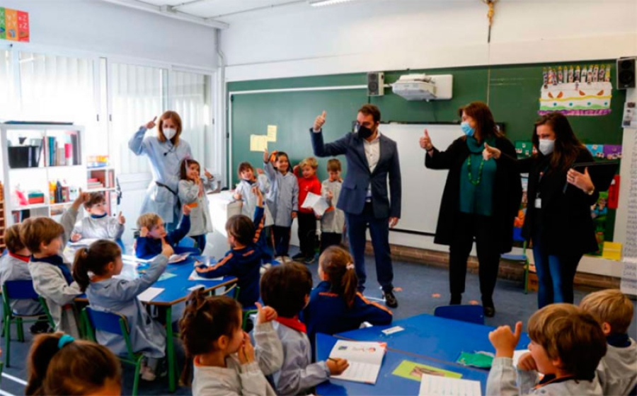 Pozuelo de Alarcón | La alcaldesa visita el colegio Escuelas Pías de San Fernando