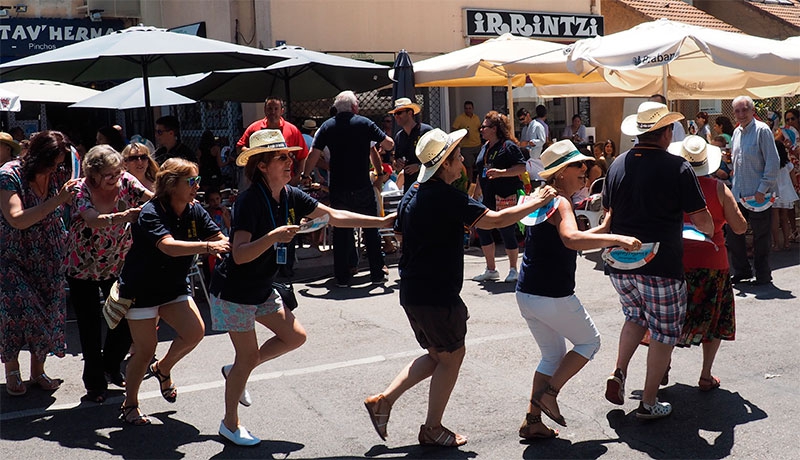 Torrelodones | Los comercios de la Colonia podrán abrir una hora más durante estas Fiestas del Carmen