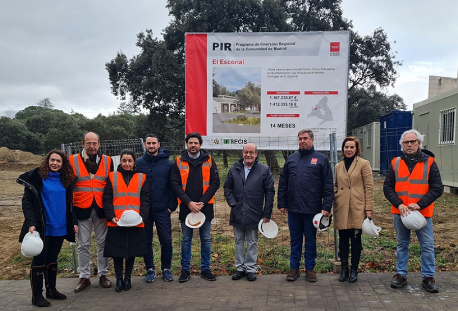 El Escorial | El viceconsejero de Administración Local y el alcalde de El Escorial visitan las obras del nuevo centro cívico de Los Arroyos