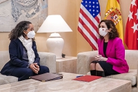 INSTITUCIONAL | Isabel Díaz Ayuso recibe a la embajadora de Estados Unidos para seguir estrechando lazos políticos, económicos y culturales