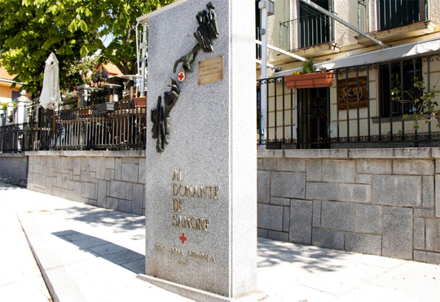 San Lorenzo de El Escorial | El Ayuntamiento acomete la restauración de todas las esculturas de propiedad municipal