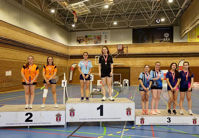 Los Molinos | Gran papel de las jugadoras de Bádminton de Los Molinos en el Campeonato autonómico