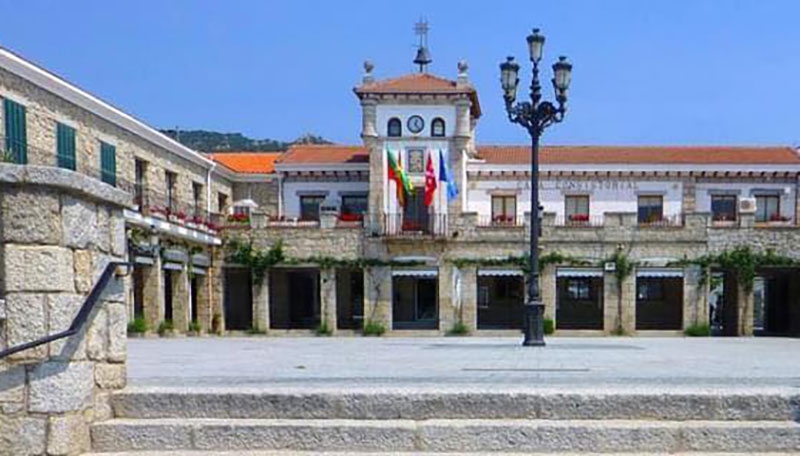 Hoyo de Manzanares | Aprobado el proyecto para licitar la gestión integral de los servicios energéticos de Hoyo de Manzanares