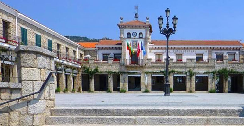 Hoyo de Manzanares | Hoyo de Manzanares tendrá más técnicos para profesionalizar la plantilla