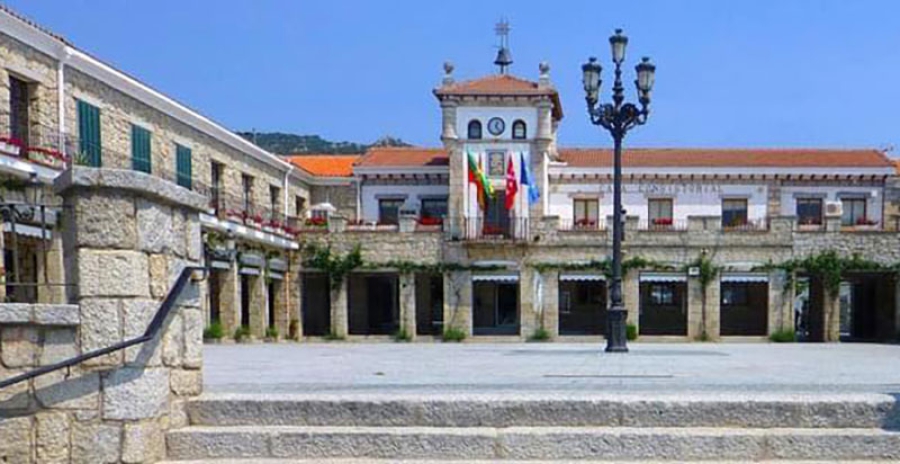 Hoyo de Manzanares | Hoyo de Manzanares tendrá más técnicos para profesionalizar la plantilla