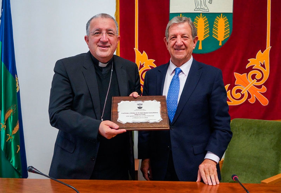 Villanueva de la Cañada | Visita institucional del obispo Ginés García Beltrán a Villanueva de la Cañada