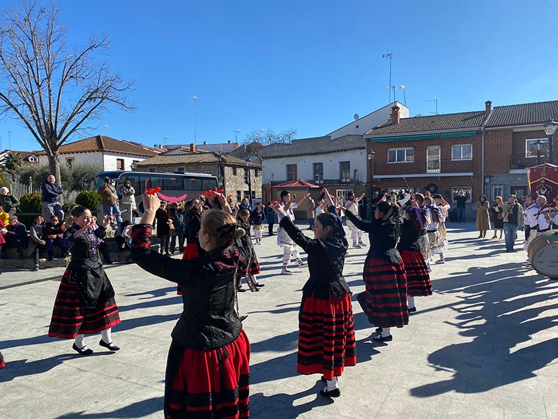 Colmenar del Arroyo | Colmenar del Arroyo conmemora sus tradiciones en la celebración de la festividad de San Vicente