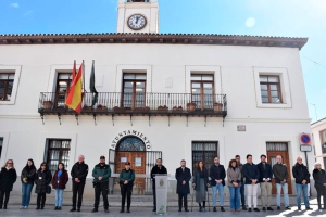 Villaviciosa de Odón | Emocionado minuto de silencio en memoria de las víctimas del terrorismo en el aniversario del 11M