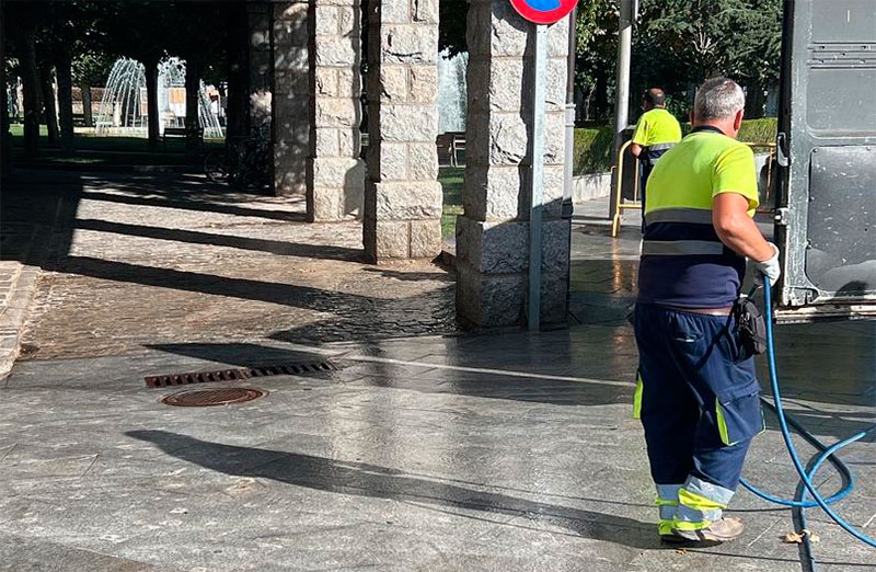 Guadarrama | Nueva oportunidad para los jóvenes que quieran trabajar y formarse como profesionales de limpieza viaria