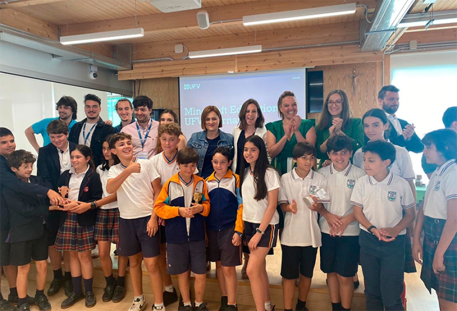 Galapagar | Los colegios Gondomar y Parque se alzan con el segundo y tercer premio en la final de Minecraft Education