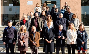 Pozuelo de Alarcón | Minuto de silencio por la cruel muerte en acto de servicio de dos guardias civiles en la localidad de Barbate