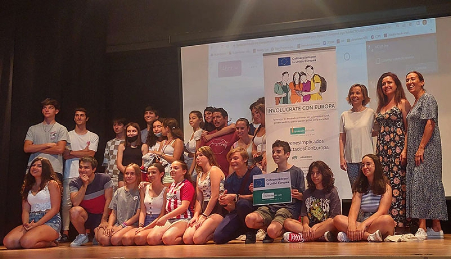 Colmenar del Arroyo | Encuentro con los jóvenes en el proyecto “Involúcrate con Europa”