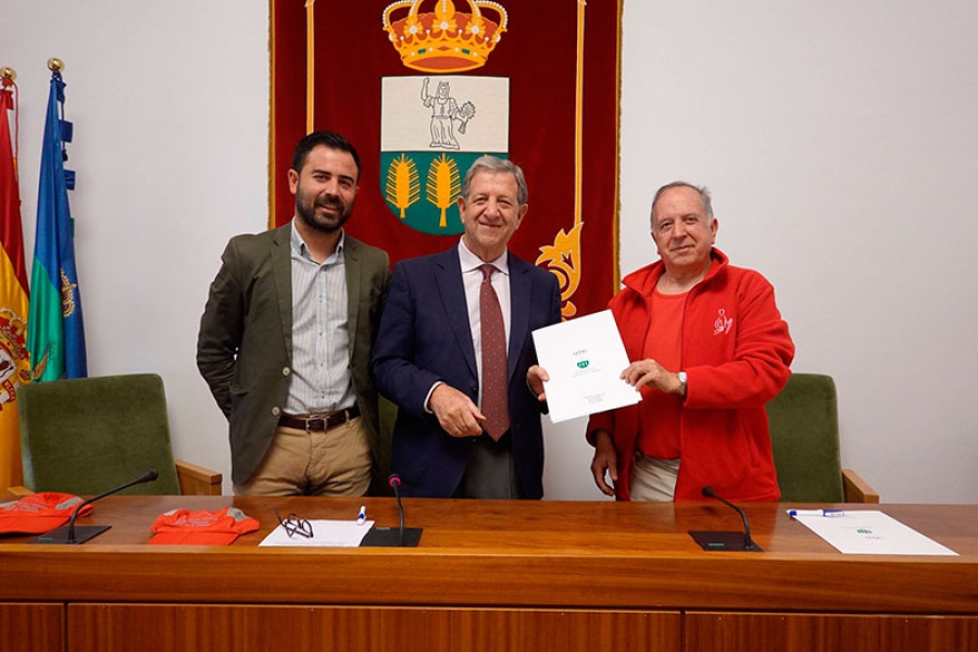 Villanueva de la Cañada | Convenio de colaboración con la Asociación Amigos de Nordic Walking