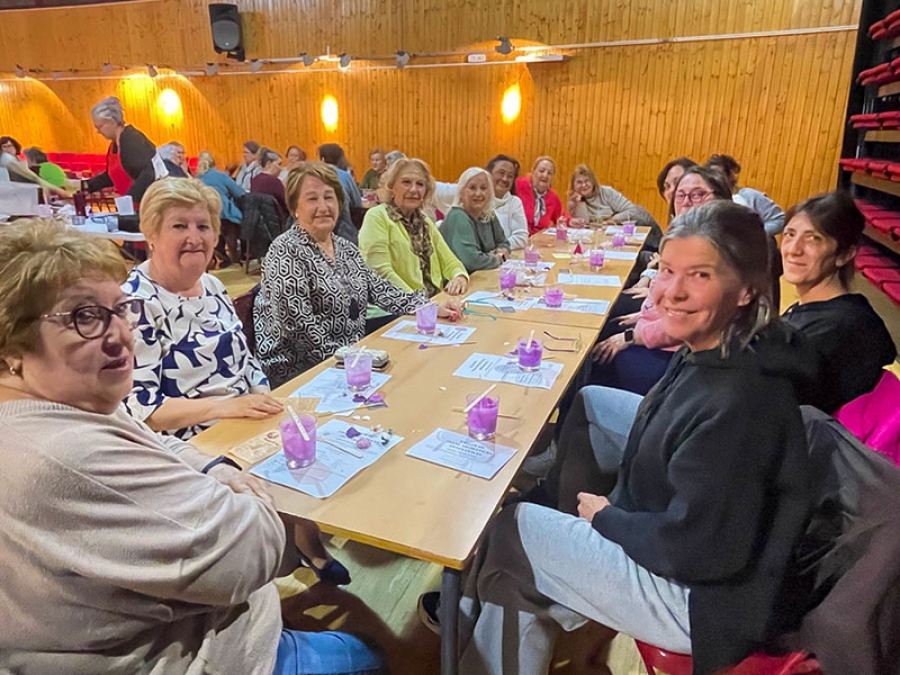 Colmenar del Arroyo | Gran éxito del taller de velas naturales en Colmenar del Arroyo