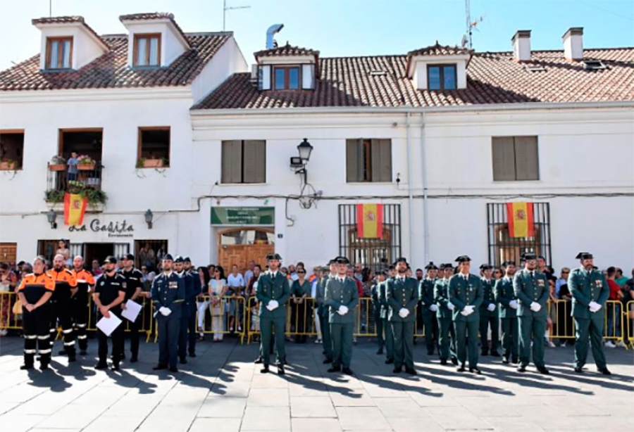 Villaviciosa de Odón | Merecido homenaje a la Guardia Civil en el día de su Patrona y de la Fiesta Nacional