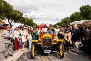 Pozuelo de Alarcón | Las familias de Pozuelo disfrutaron este domingo de una jornada de juegos, talleres y espectáculos en el Día de la Familia