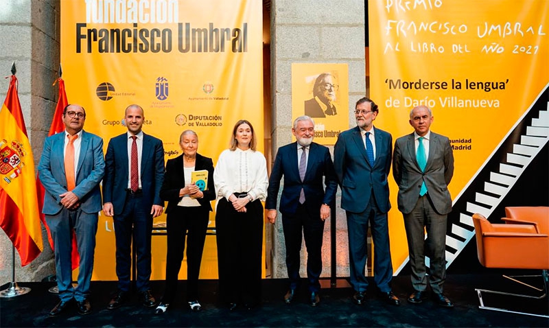 La Comunidad de Madrid acoge el acto de entrega del XI Premio Francisco Umbral al escritor Darío Villanueva