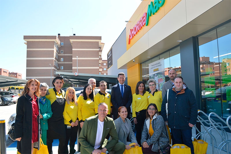 Humanes de Madrid | Humanes de Madrid refuerza su oferta comercial y genera empleo con la apertura de un nuevo supermercado Ahorramás