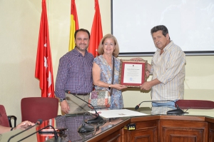 Guadarrama | Emotivo homenaje a Ángel Benito Bernaldo de Quirós por su magnífico legado fotográfico que recoge la historia de Guadarrama