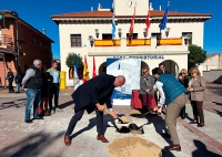 Sevilla la Nueva | Sevilla la Nueva coloca la primera piedra de las obras de embellecimiento de la Plaza de España