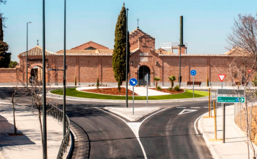 Pozuelo de Alarcón | El Ayuntamiento informa sobre las líneas de autobuses que facilitan el acceso a los cementerios