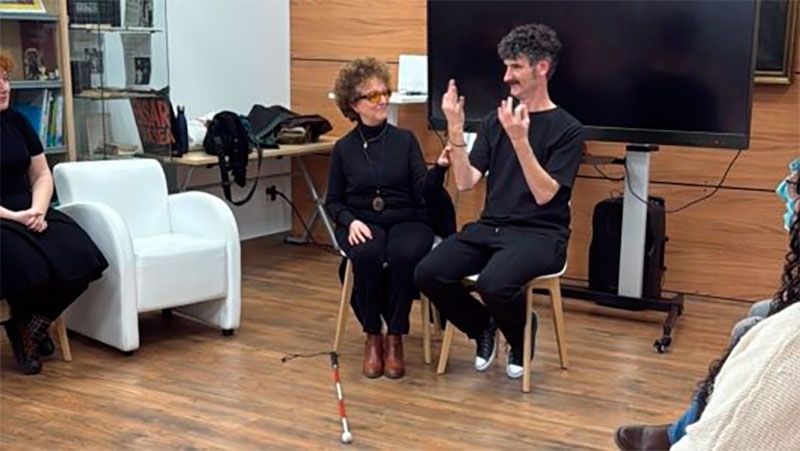 Galapagar | Galapagar lanza un nuevo curso de lengua de signos tras la gran acogida de la primera edición