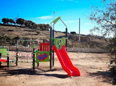 Cadalso de los Vidrios | Cadalso de los Vidrios ultima las obras de un parque infantil inclusivo