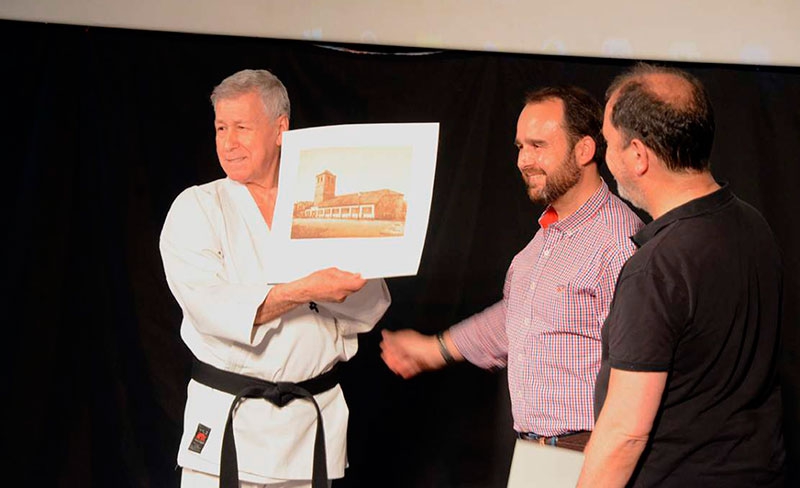 Guadarrama | Homenaje a Jesús Latorre por sus 35 años como Maestro de Karate