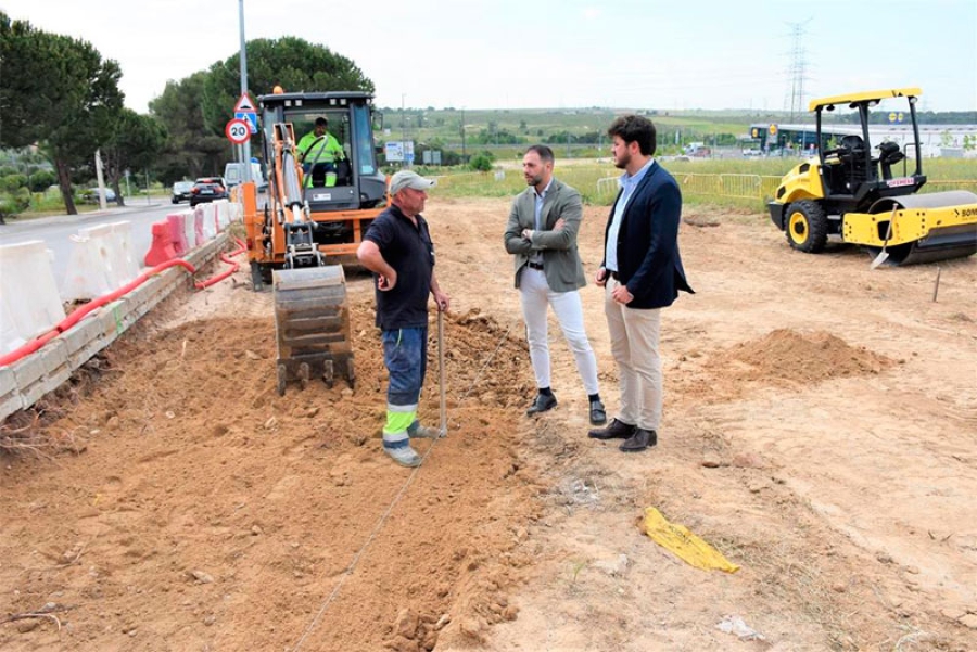 Villaviciosa de Odón | Iniciadas las obras de construcción de una dársena de autobuses en la calle Ebro