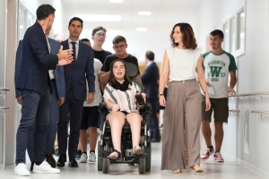 Díaz Ayuso defiende los centros de Educación Especial: “No es humano decir que son guetos. Son hogares de aprendizaje”