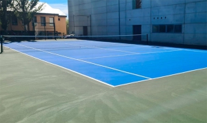 San Lorenzo de El Escorial | El Polideportivo Municipal Zaburdón renueva sus pistas de pádel y tenis