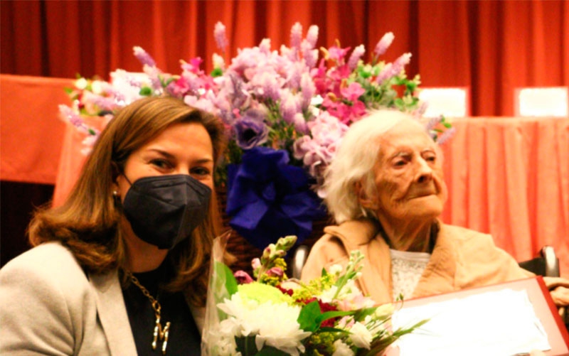 San Lorenzo de El Escorial | San Lorenzo retoma el Acto de Homenaje a sus Mujeres y la tradicional felicitación a las centenarias del municipio