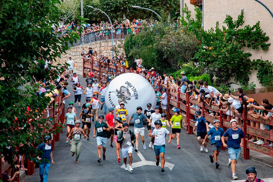 El Boalo, Cerceda, Mataelpino | Boloencierro, macarronada y diversión para todos durante las Fiestas de San Bartolomé en Mataelpino y del Cristo de la Esperanza en Cerceda