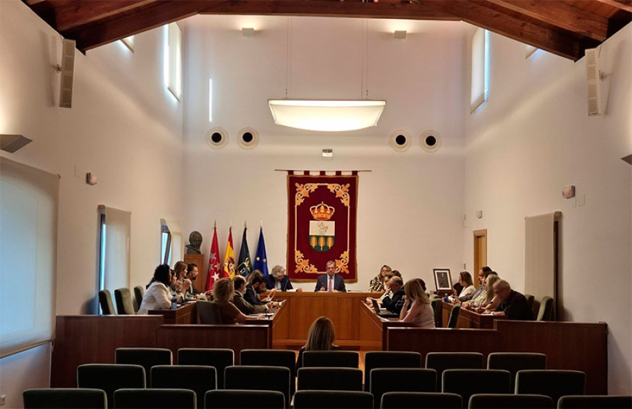 Villanueva de la Cañada | Acuerdo para la cesión de uso de 6 viviendas a la Guardia Civil