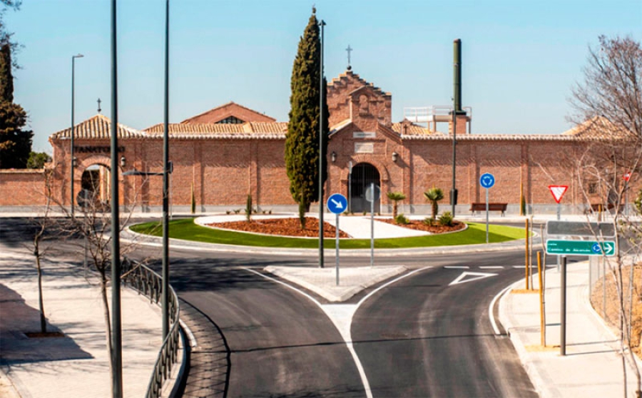 Pozuelo de Alarcón | El Ayuntamiento recuerda las líneas de autobuses que facilitan el acceso a los cementerios con motivo del Día de Todos los Santos