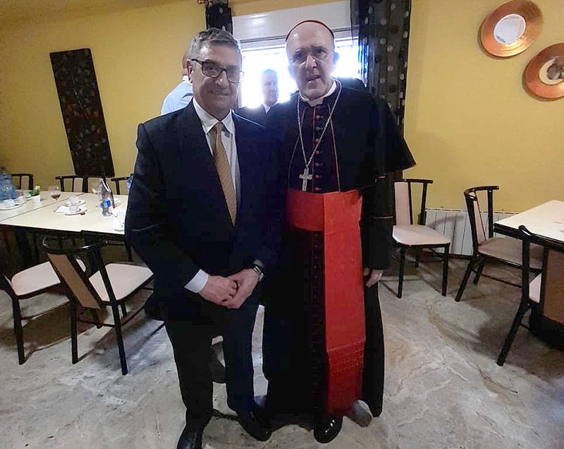 Zarzalejo | El cardenal Osoro visitó Zarzalejo con motivo de la primera “peregrinación motera” en la sierra de Madrid