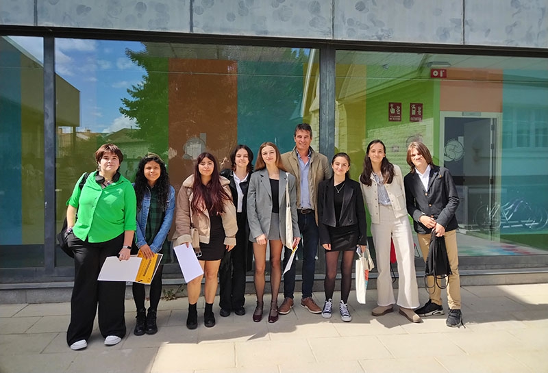 Colmenarejo | Dos equipos del IES Gregorio Peces-Barba en la final del IV Torneo Intermunicipal de Debate