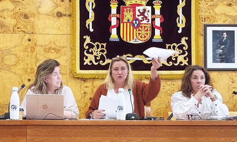 Torrelodones | La alcaldesa de Torrelodones avanza el cronograma para la construcción del aparcamiento de la estación