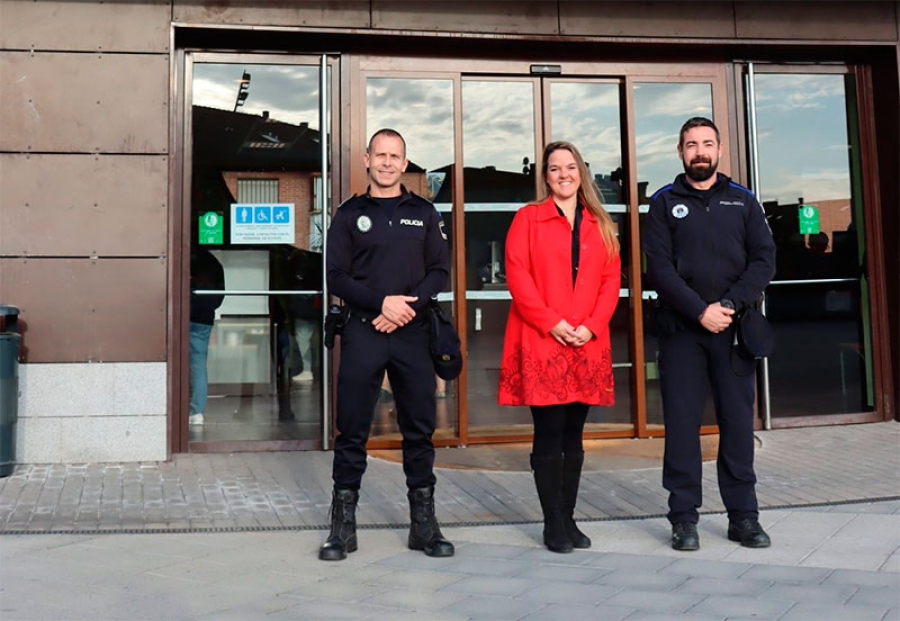 Galapagar | Ya están en Galapagar los dos nuevos policías de la promoción de movilidad