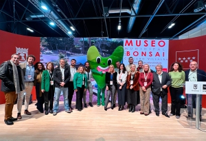 Collado Villalba | Collado Villalba promociona en FITUR 2025 el Museo del Bonsái, único en la zona de la Sierra