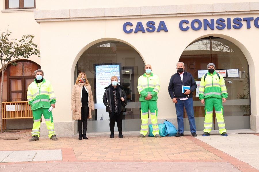 Sevilla la Nueva | La localidad cuenta con cuatro nuevos trabajadores de limpieza viaria