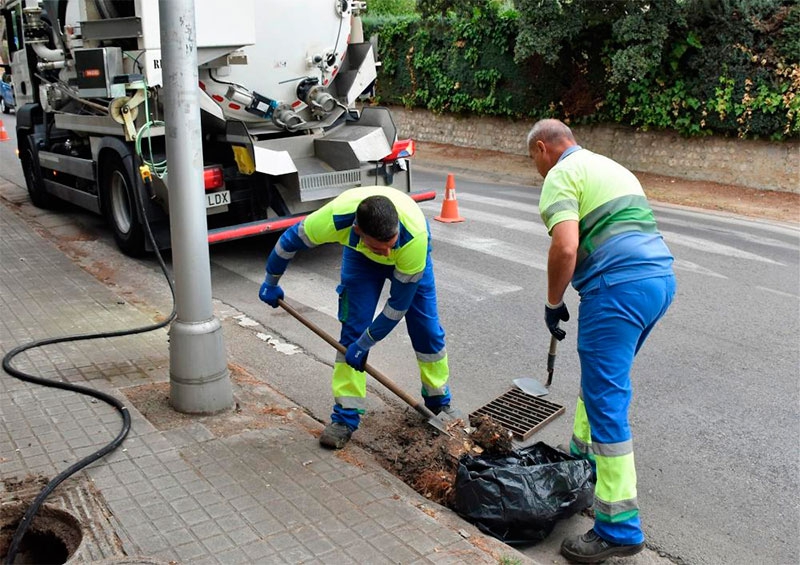 Villaviciosa de Odón | Prosigue el plan de conservación, mantenimiento y limpieza de las redes de alcantarillado municipales