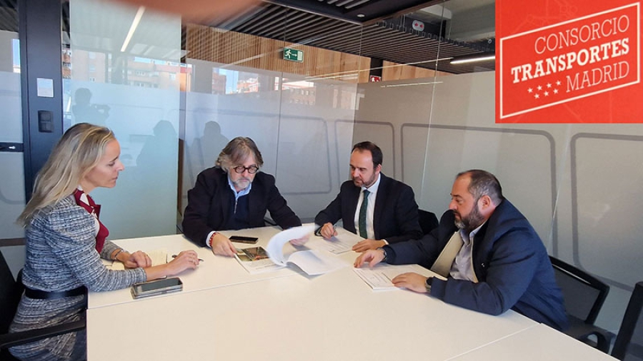 Guadarrama | El alcalde se reúne con el director gerente del Consorcio Regional de Transportes para solicitar mejoras en el servicio de autobús